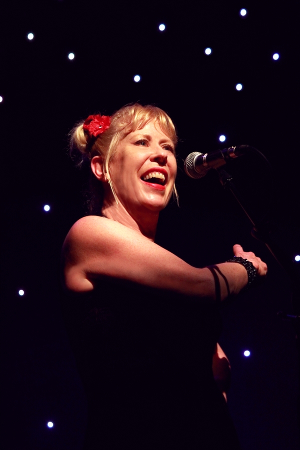 Hazel O'Connor, Acoustically Yours, Deal March 2013
